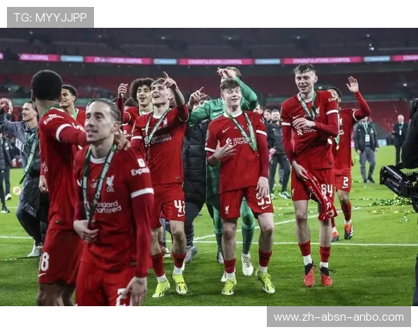 英超未降级球队年度表现谁领风骚